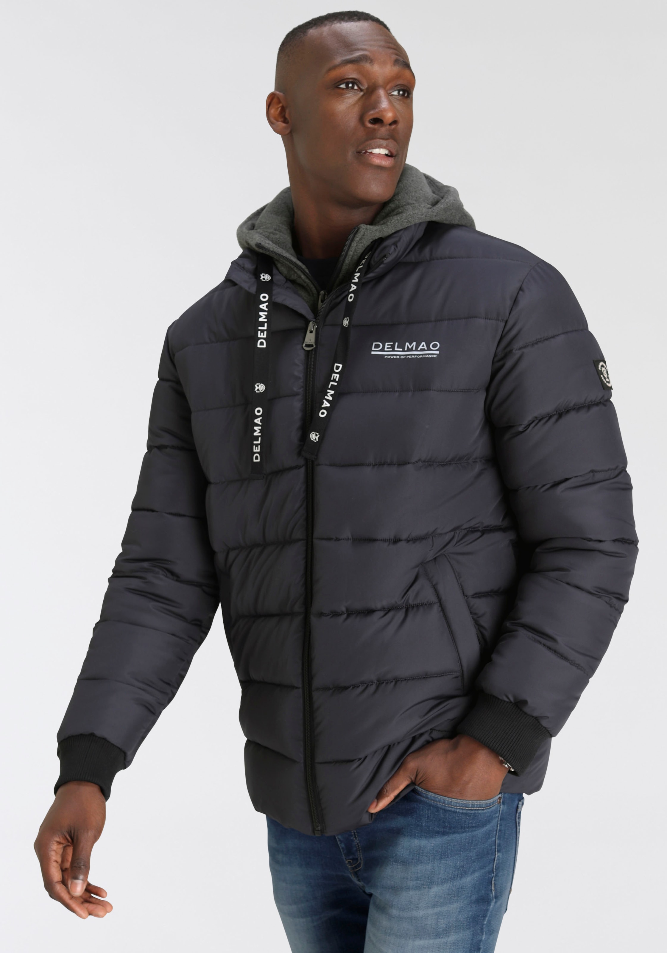 DELMAO Steppjacke mit Kapuze für Übergang und kalte Tage,  mit Fütterung,  wasserabweisend