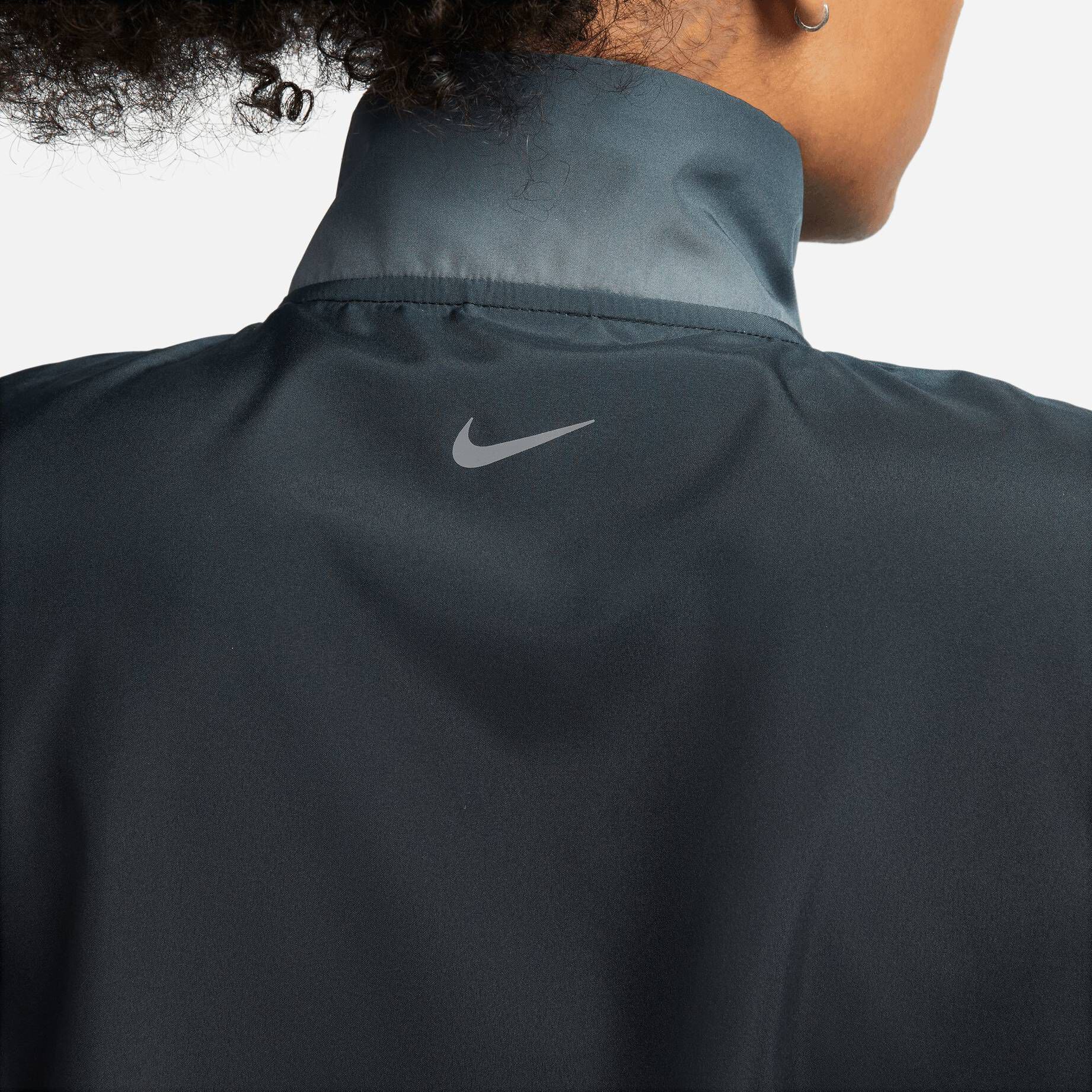 Nike| Damen Laufjacke DRI-FIT SWOOSH JACKET Loose Fit