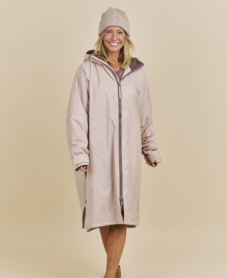 Cartel Copenhagen Cartel x Monday Bliss Winterswim Changing Robe - Sand Sand