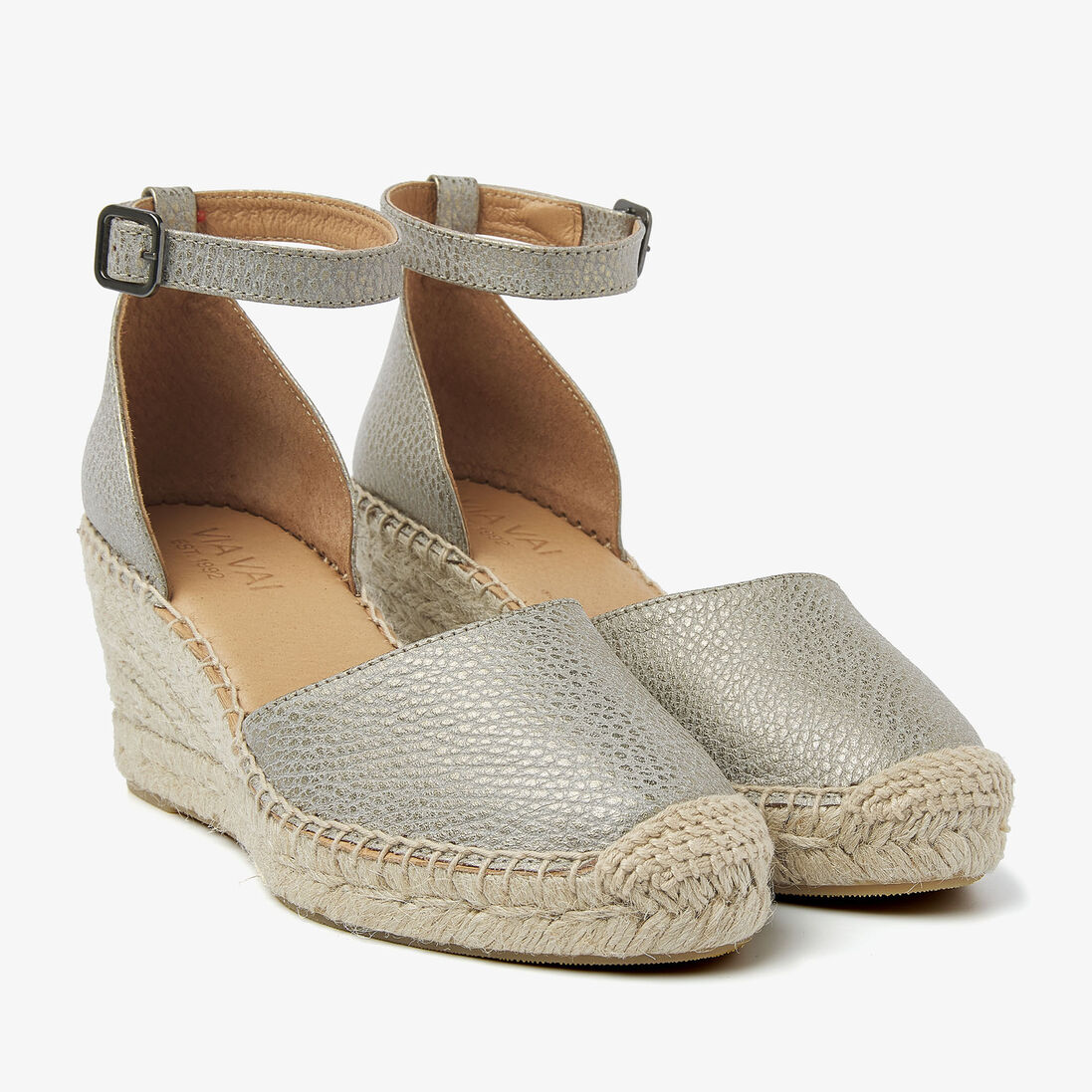 grijze via vai sandalen met hak flora braid