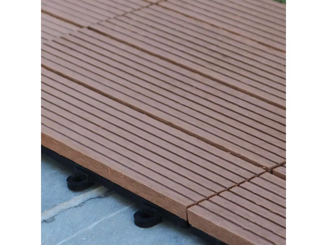 Lot de 48 dalles clipsables bois synthétique marron