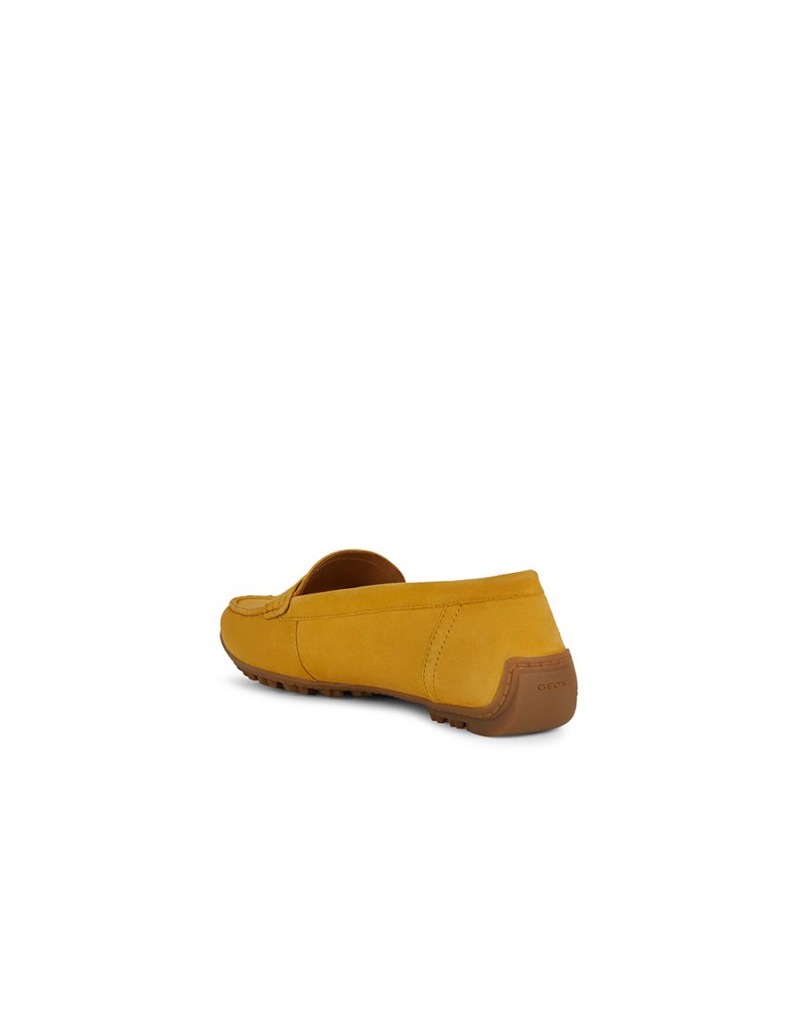 Mocassins daim jaune