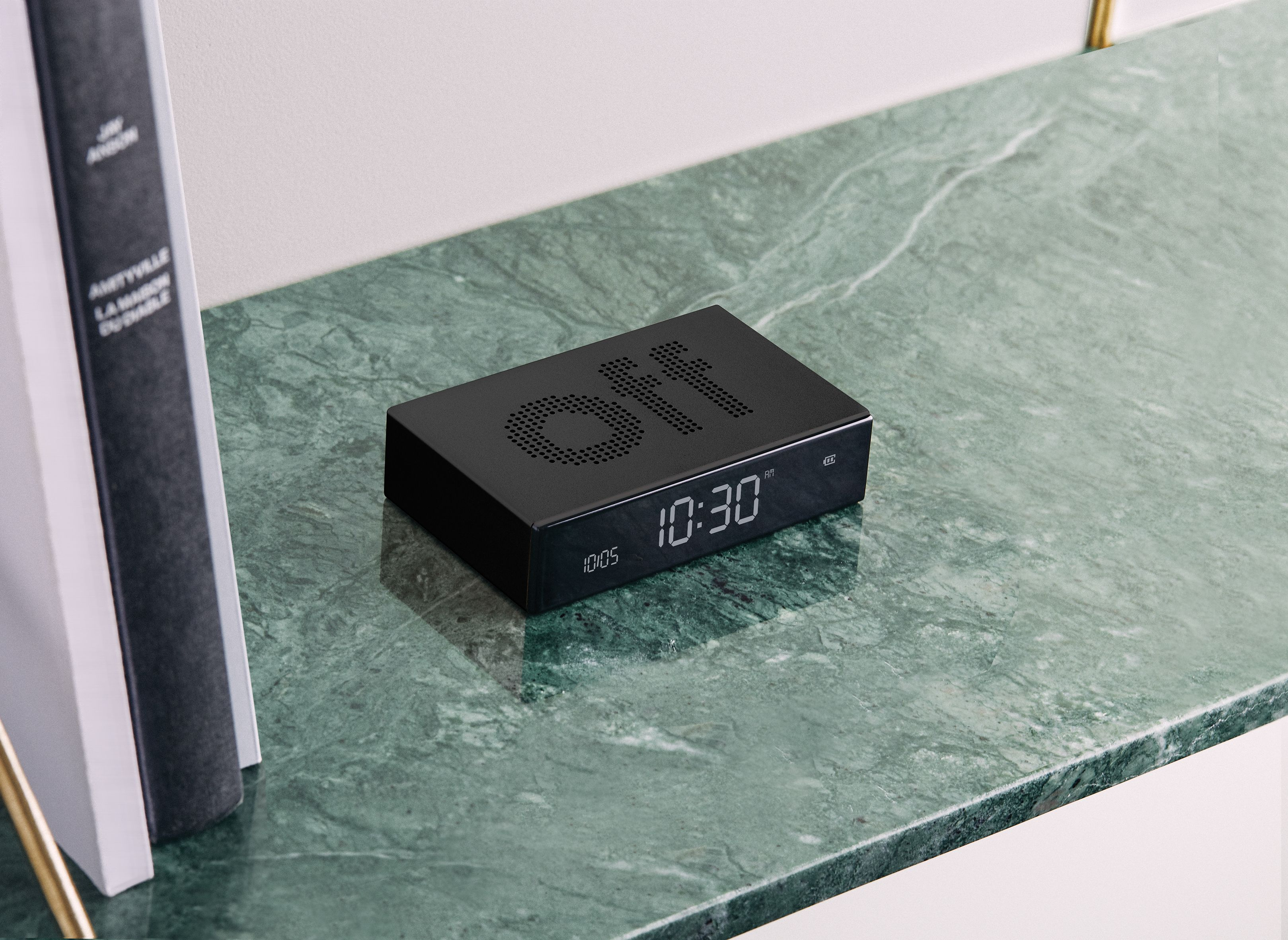 Flip Premium Digitaler Wecker Nachttisch Uhr mit Hintergrundbeleuchtung   LCD Display (LEX-LR152N) - Schwarz
