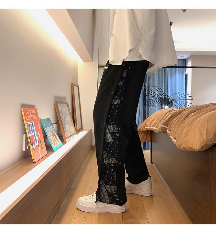 Oakjam - Crop Paisley Panel Sweatpants