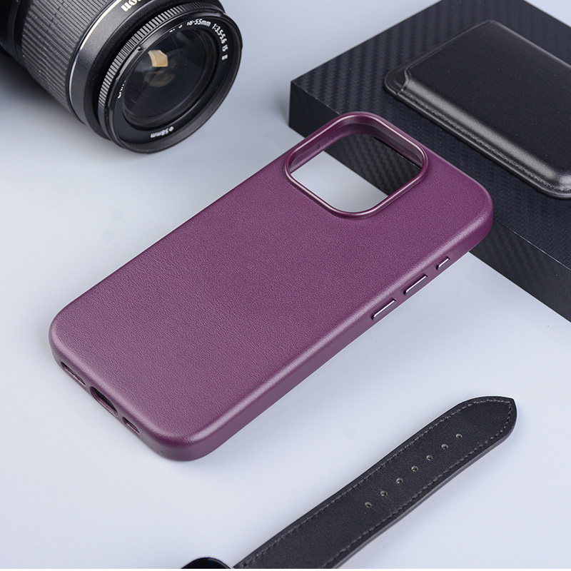 iPhone 15 Pro MagSafe Leder Case Schutzhülle in Violett