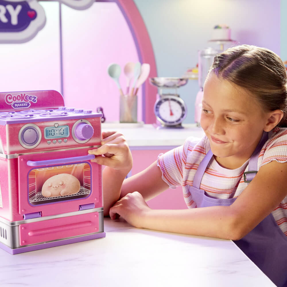COOKEEZ MAKERY -  Oven (pink) Kuchen