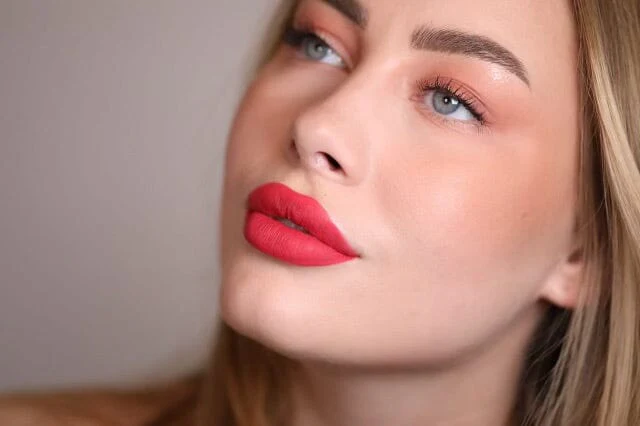 Valentin Beautyline Long Lasting Lips 01