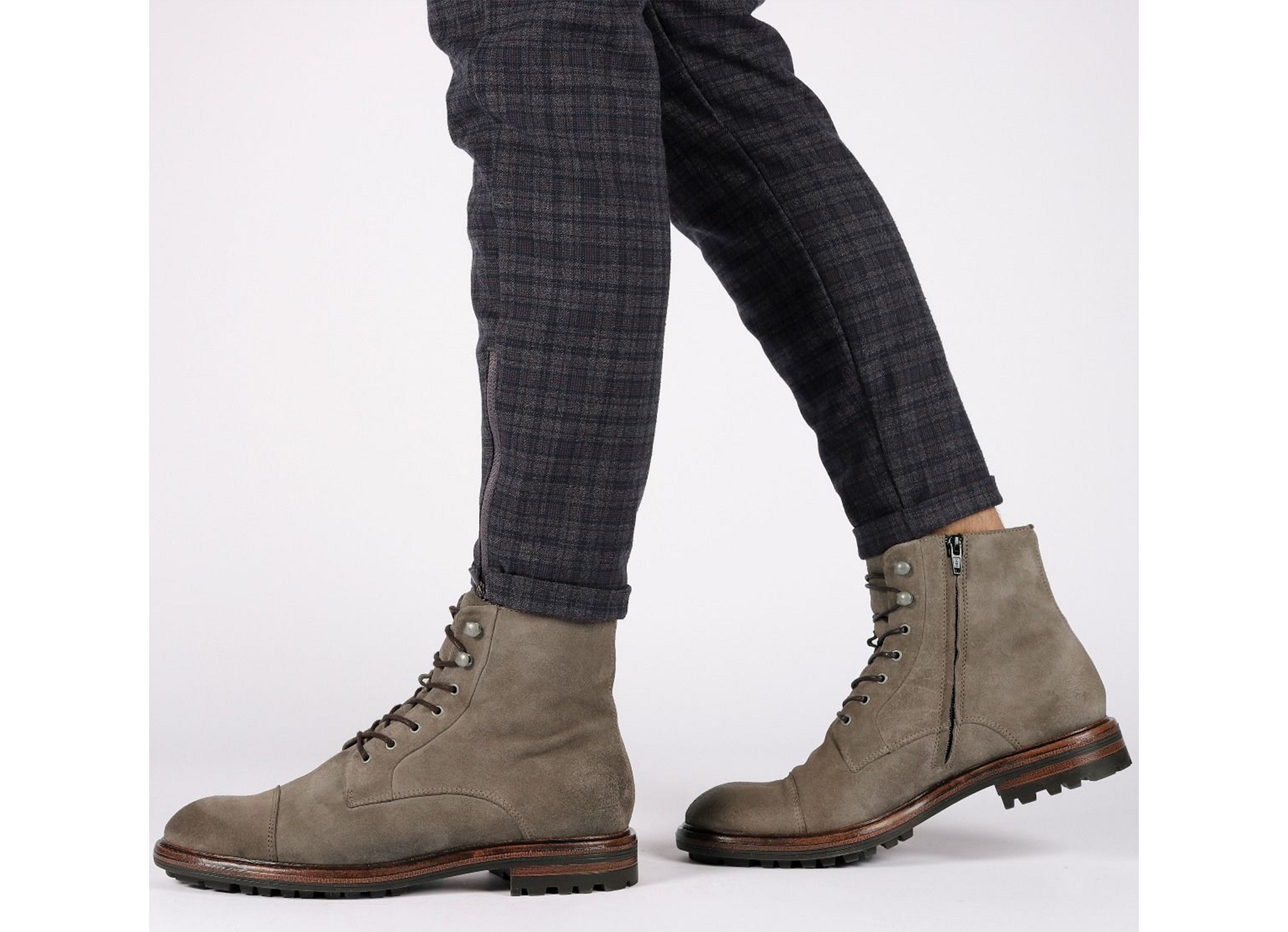Ug20 taupe