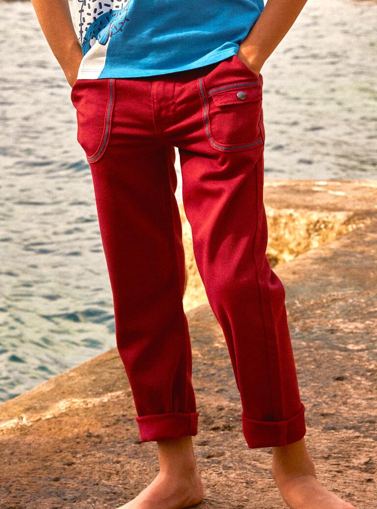 Pantalon regular rouge à bandes contrastantes
