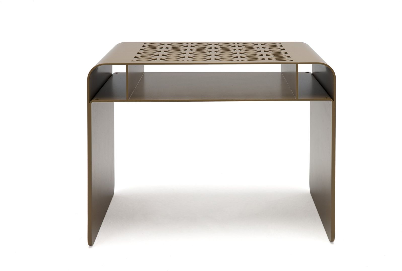 Design on Stock Koyo Bijzettafel