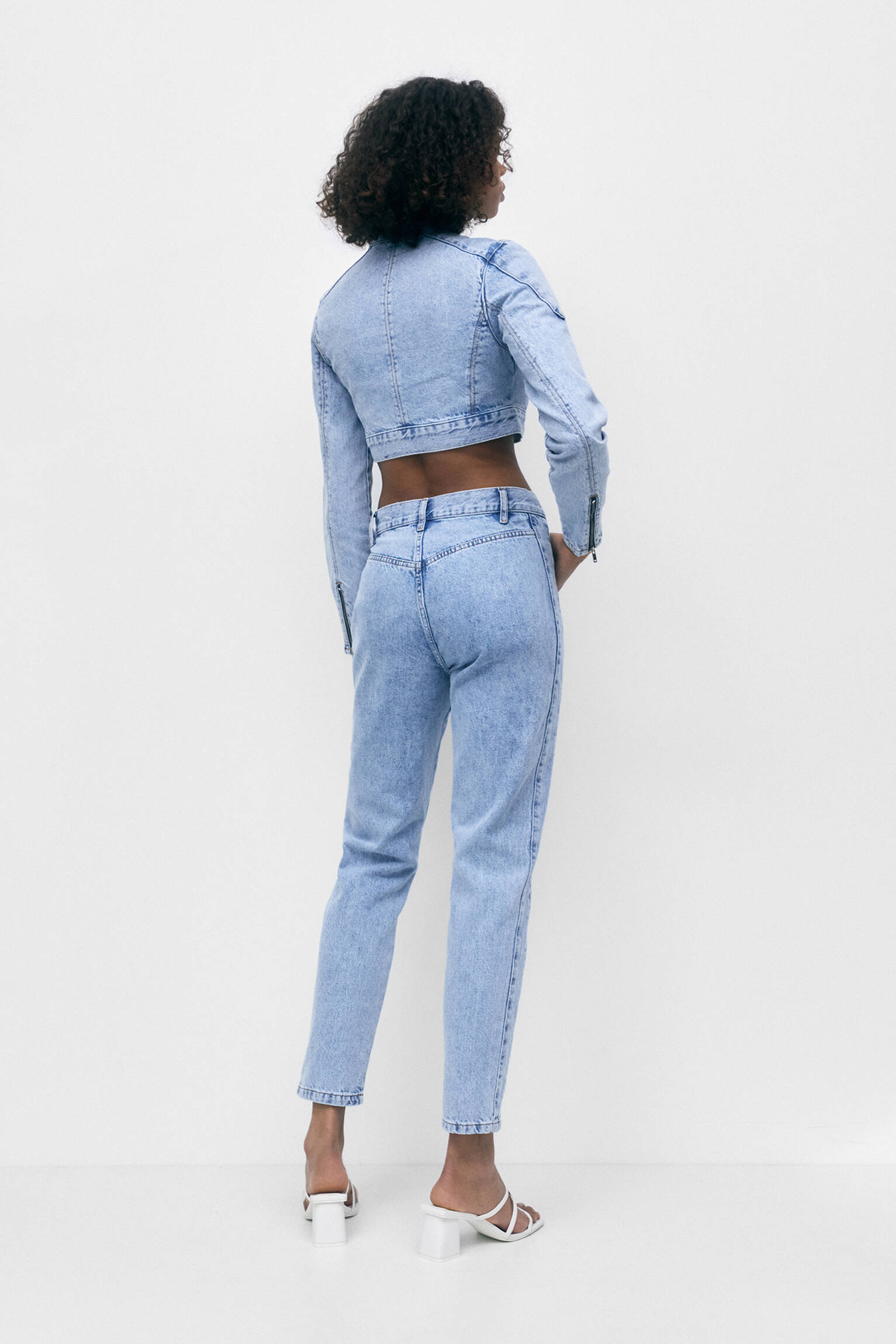 JAQUETA JEANS DE CORRIDA - AZUL CLARO