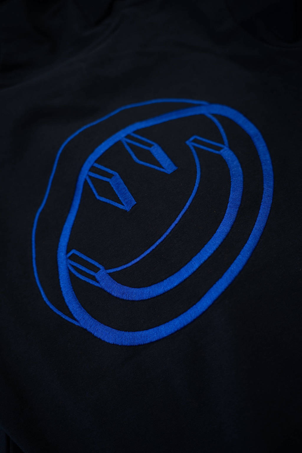 B.Nosy hoodie Sep met backprint donkerblauw