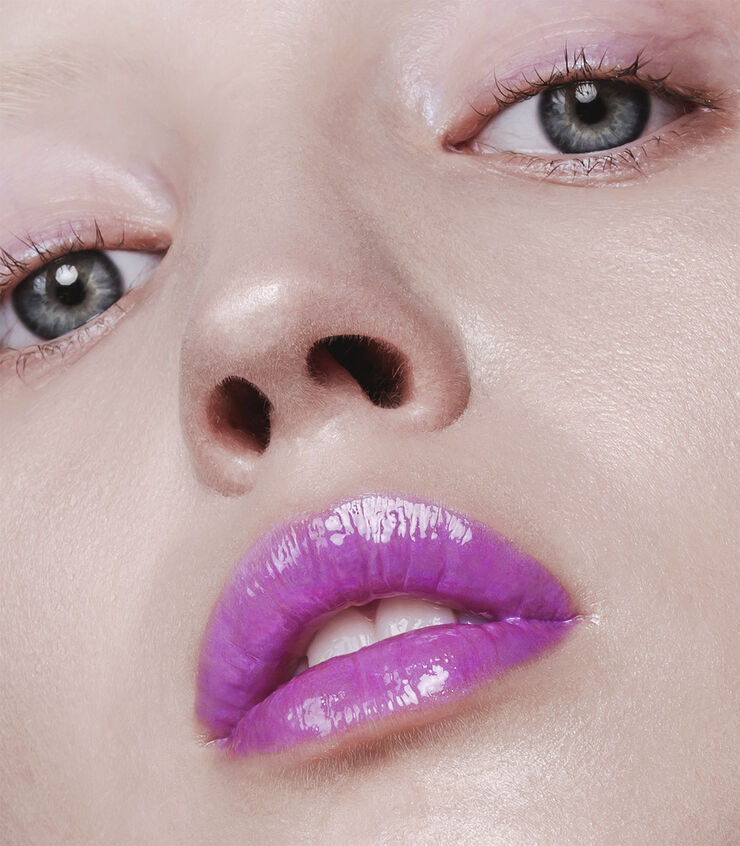 Mádara GLOSSY VENOM Lip gloss, 4ml, #77 LILAC EUPHORIA
