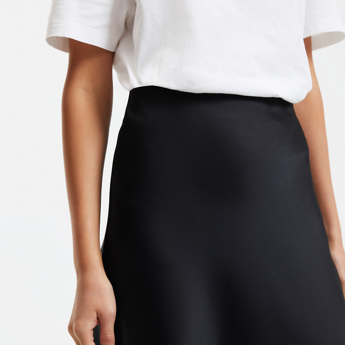 COLEÇÕES LA REDOUTE<br>Saia longa com detalhe de bandeira em cetim fosco, modelo Signature MARION