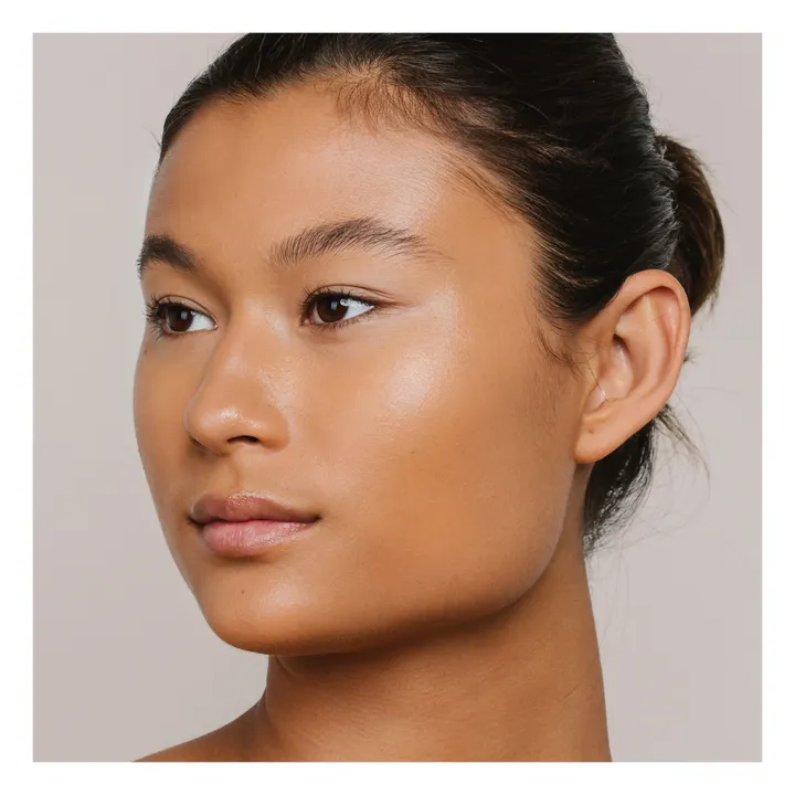 MÁDARA Fond de teint éclat Skin Equal - 30 ml | Olive