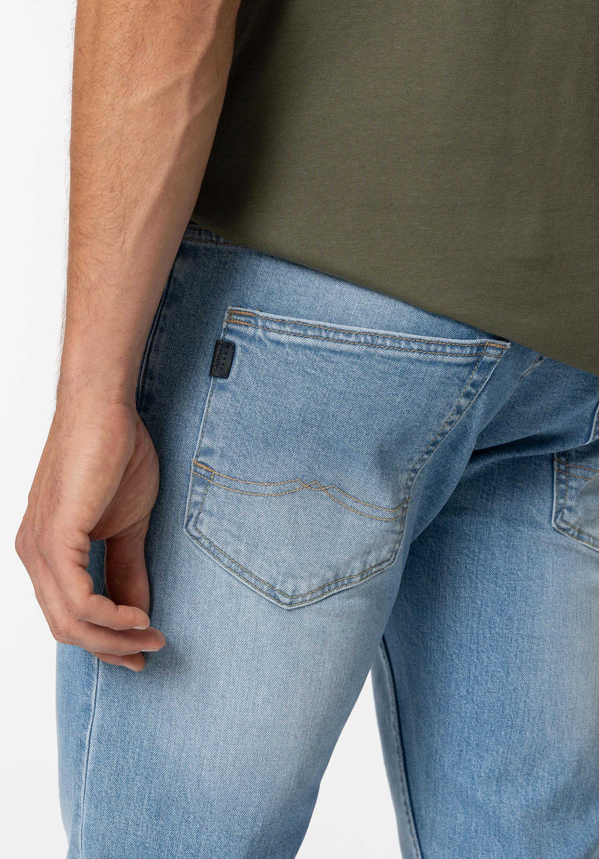 Jeans Tyler Tapered
