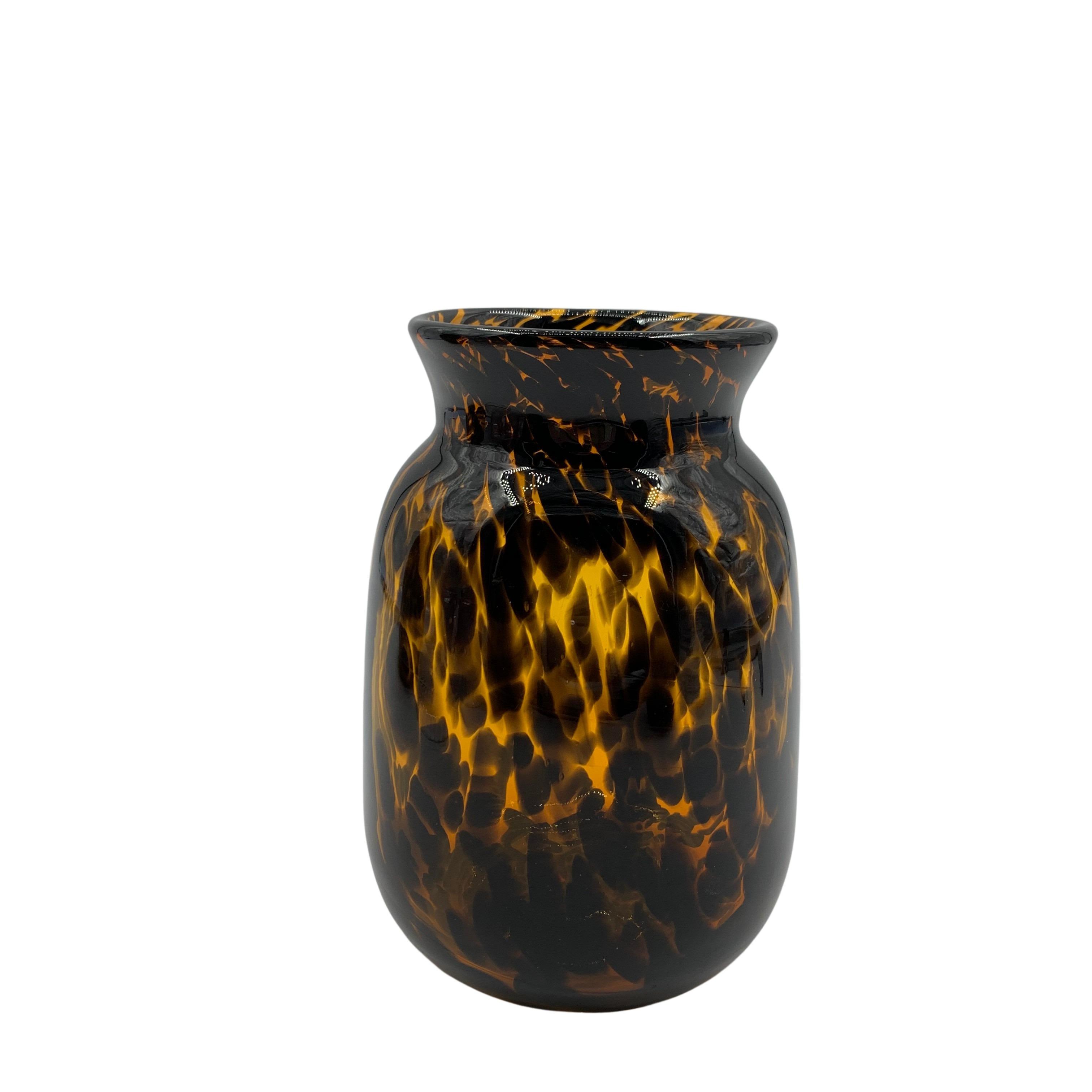 VASE VERRE ECAILLE 13X18CM