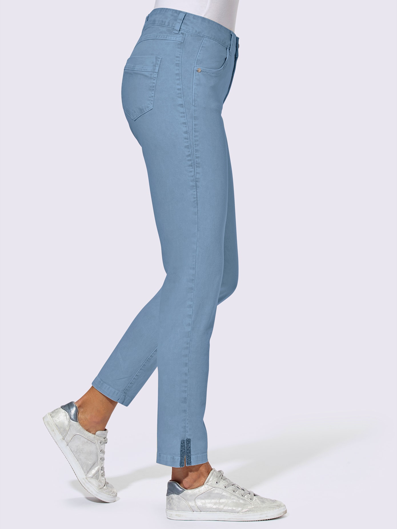 Jean femme chic tendance petits ornements cheville