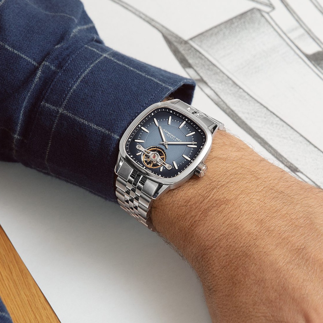 Raymond Weil Freelancer Square Open Heart Automatik Blau