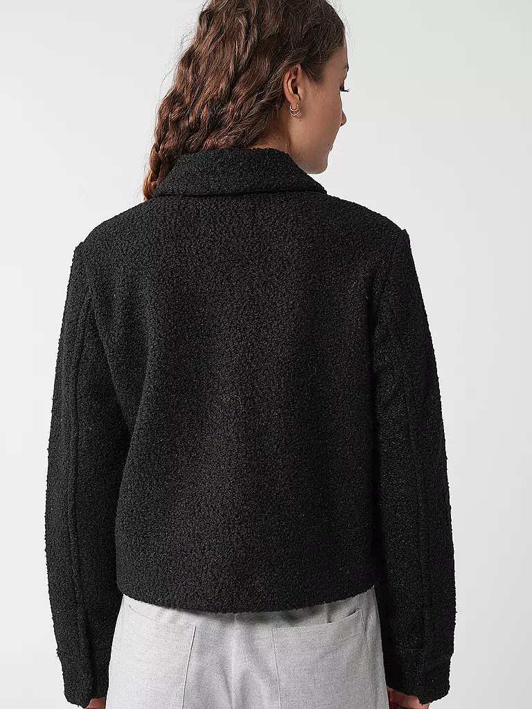 OPUS Jacke in Felloptik HOLMA schwarz