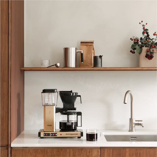 Moccamaster Optio kaffemaskine MOC53916 (guldfarvet)
