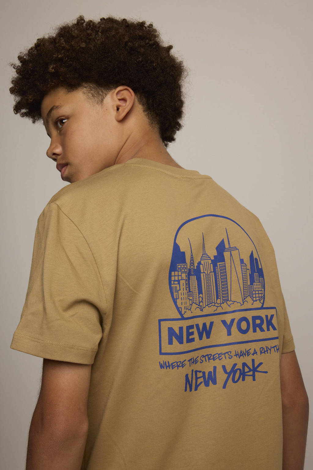 America Today T-shirt Errol JR met backprint camel