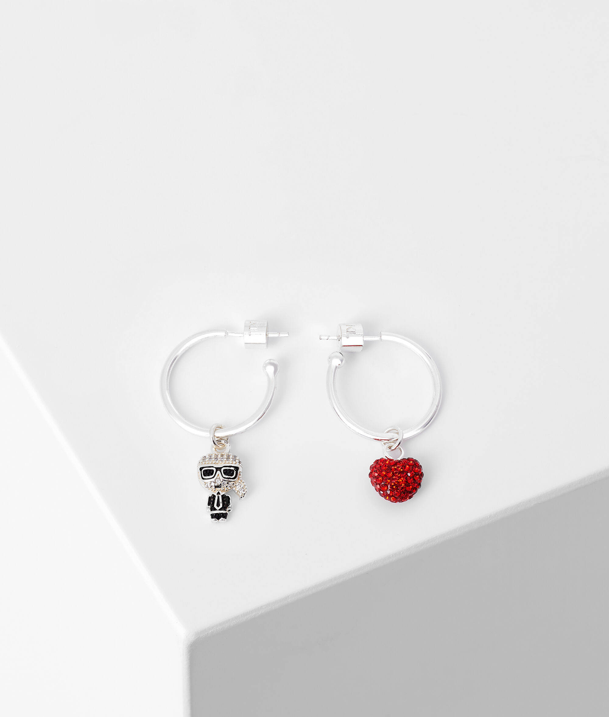 BOUCLES D'OREILLES K/IKONIK ANNEAUX AVEC CŒUR