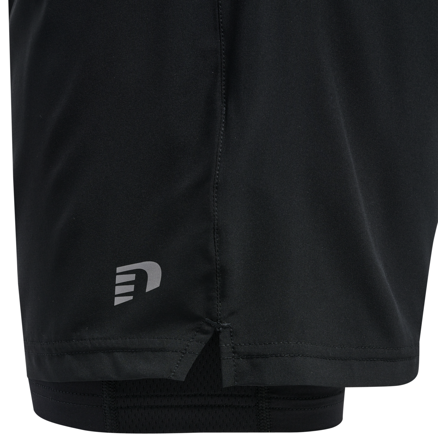 WOMEN'S CORE 2-IN-1 SHORTS