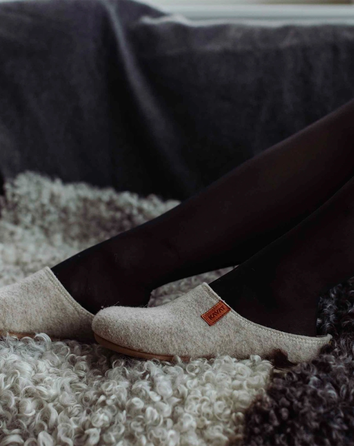 Pantoffel DJURA WB in off white