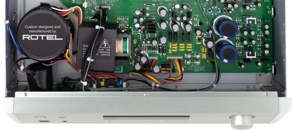 Rotel RC-1572 MKII Silver Préamplis hi-fi