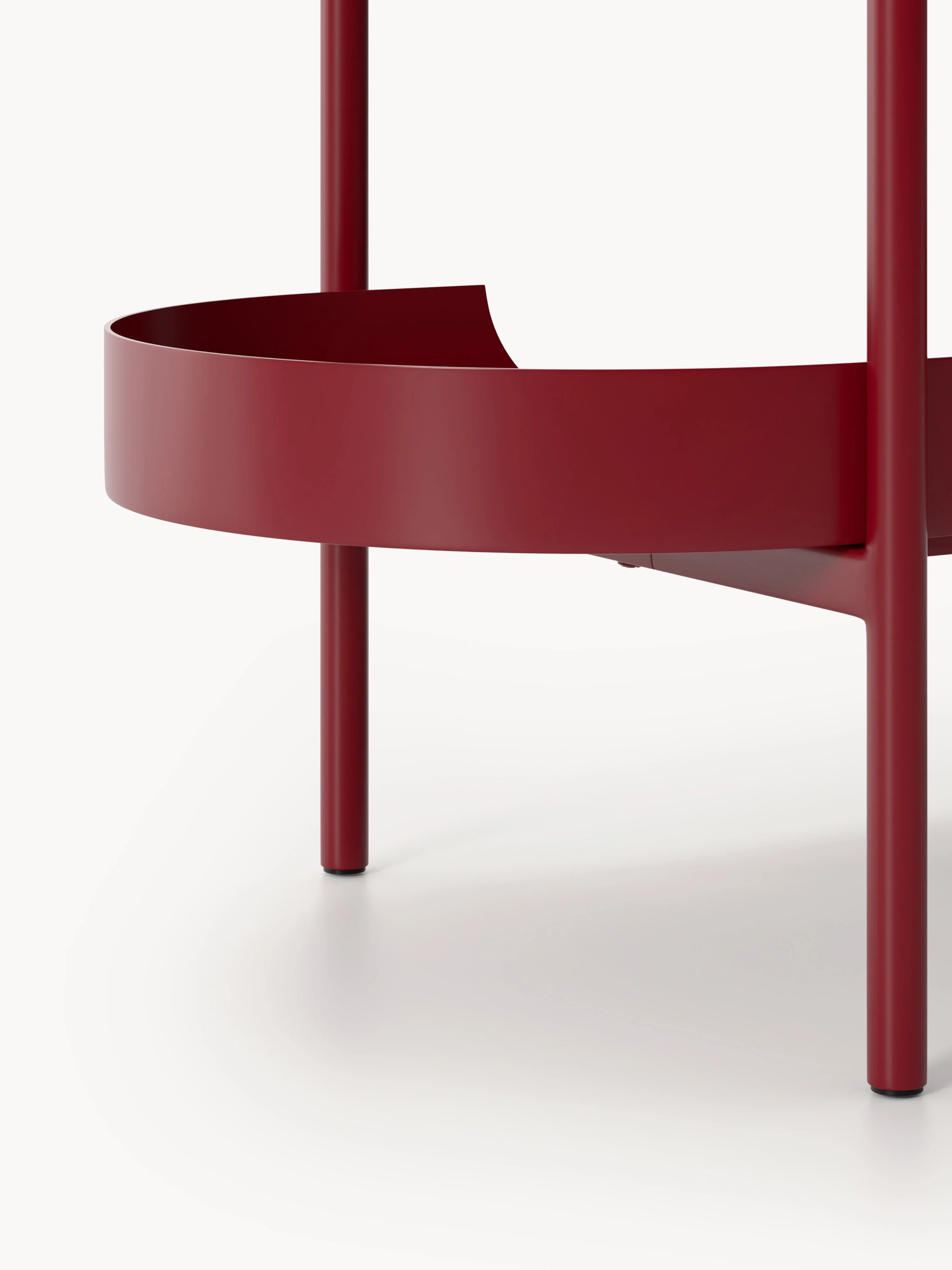 Hoog metalen wandrek Taru