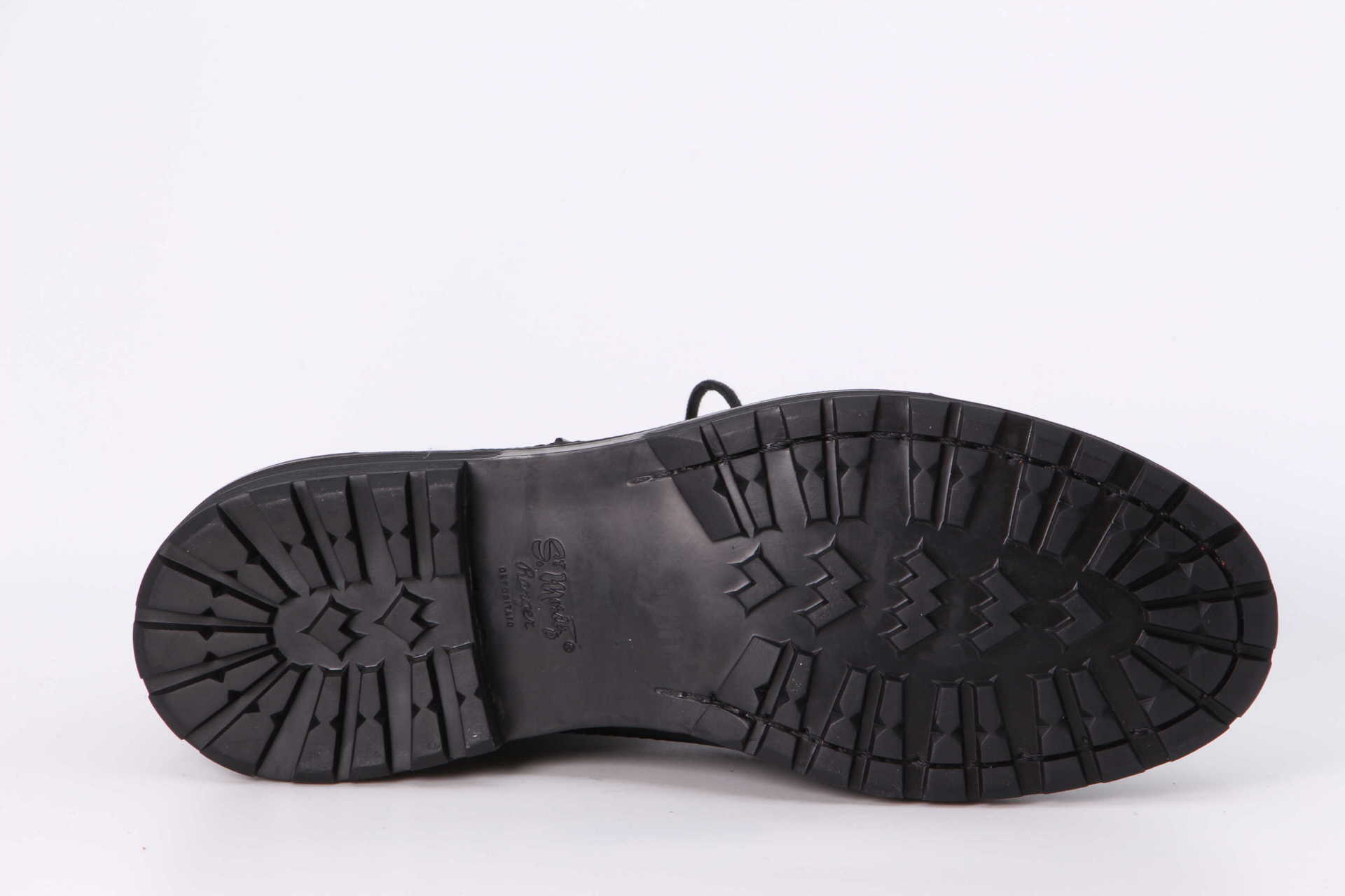 Ten Points Bertel black