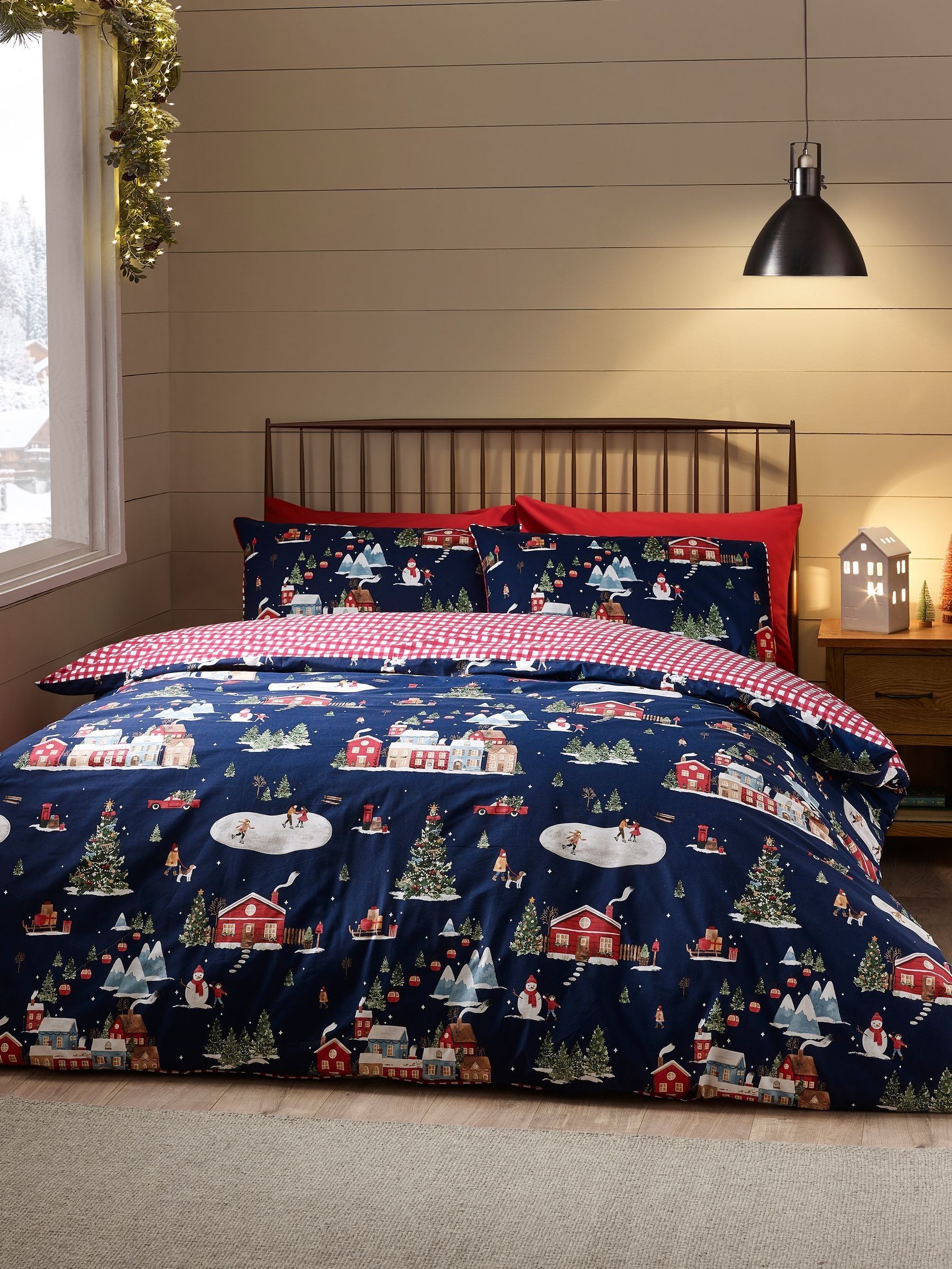 Catherine Lansfield Kerstmis Ski Village omkeerbare dekbedovertrekset