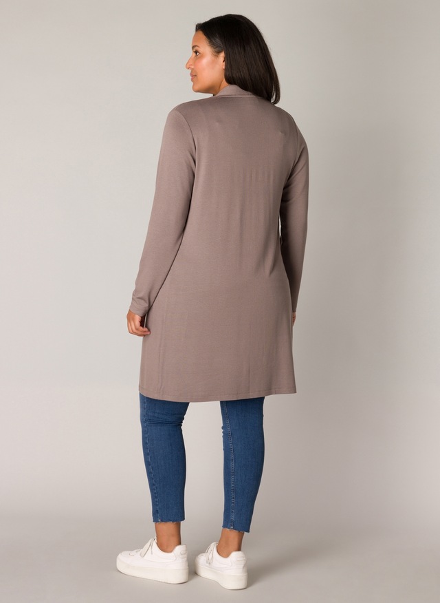 Base Level Curvy Longstrickjacke »Ayla long« Figurumspielende, weiche Strickqualität