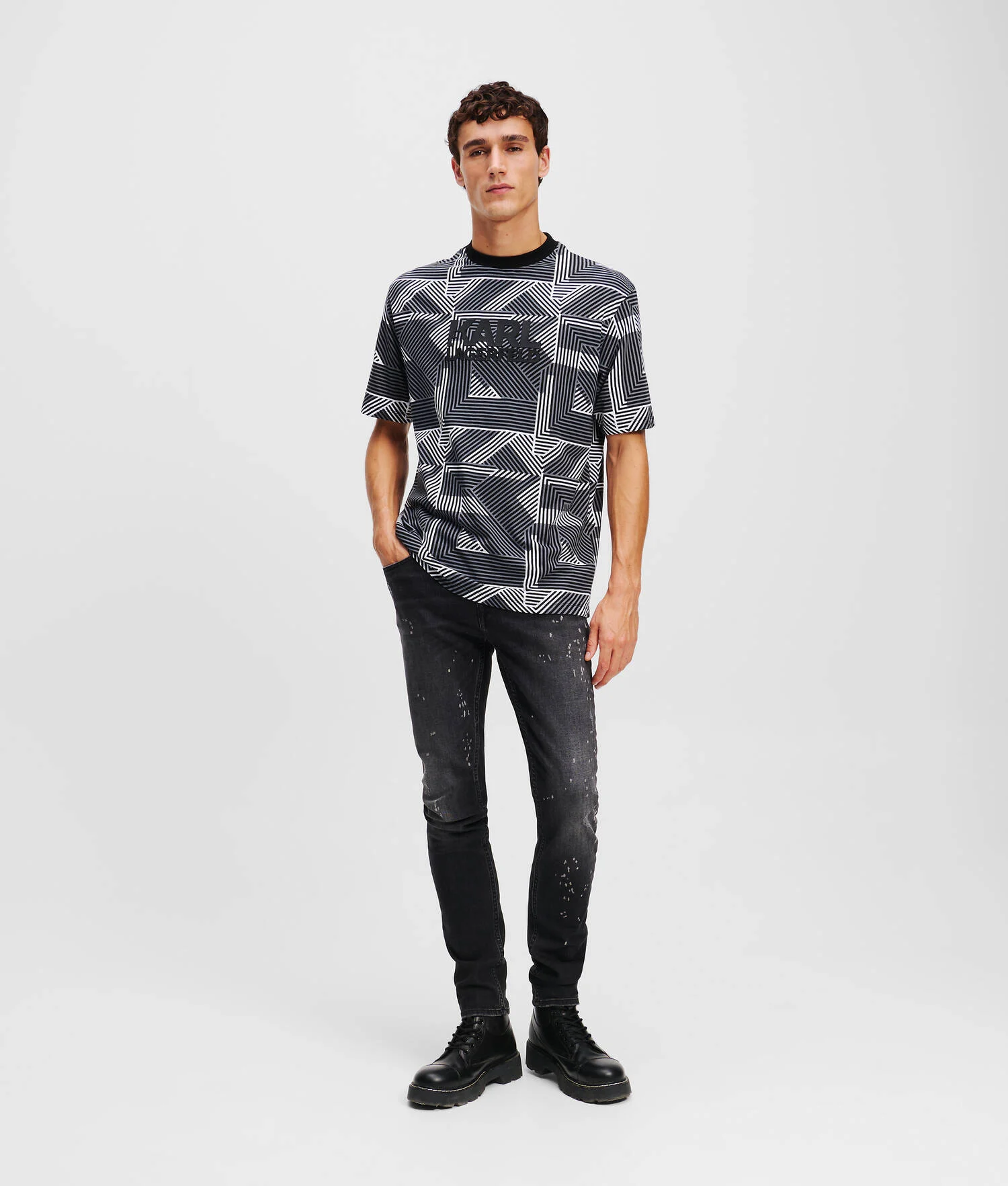 T-SHIRT IMPRIMÉ FAÇON ALL-OVER - Noir