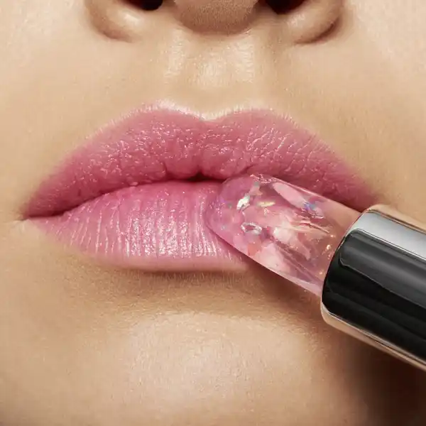 Meta Glow Colour Changing Lipstick