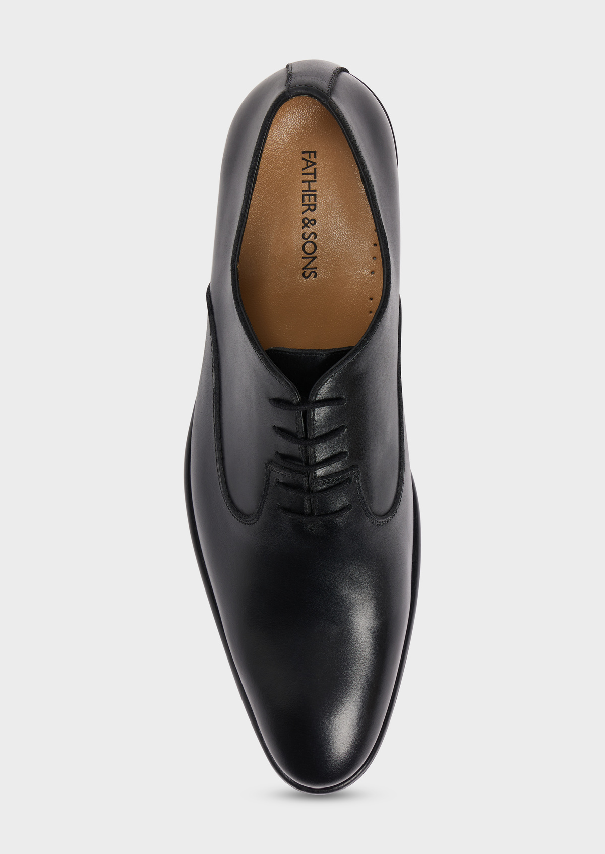 Richelieus en cuir lisse noir