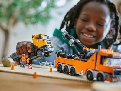LEGO Zware sleepwagen met kraan (60467)