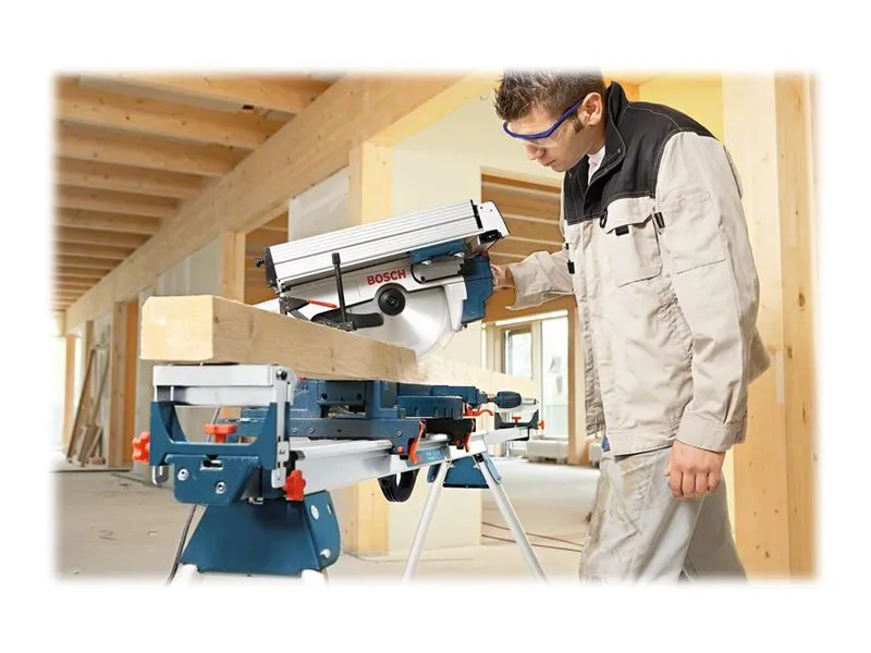 Bosch Professional Batteri-træ- og geringssave
