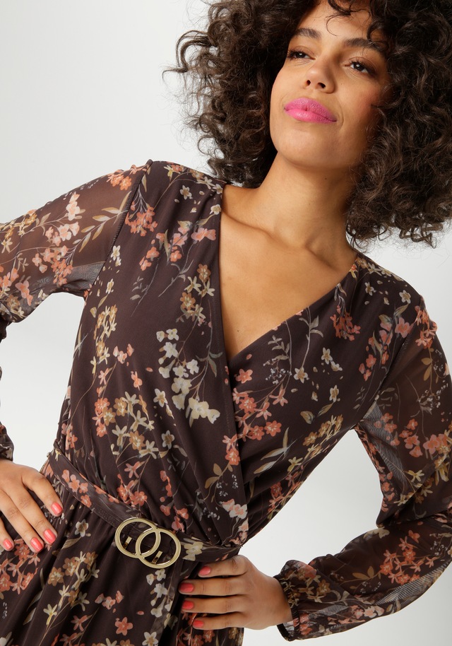 Aniston CASUAL Blusenkleid mit dekorativer Brosche am fixiertem Bindeband - NEUE KOLLEKTION