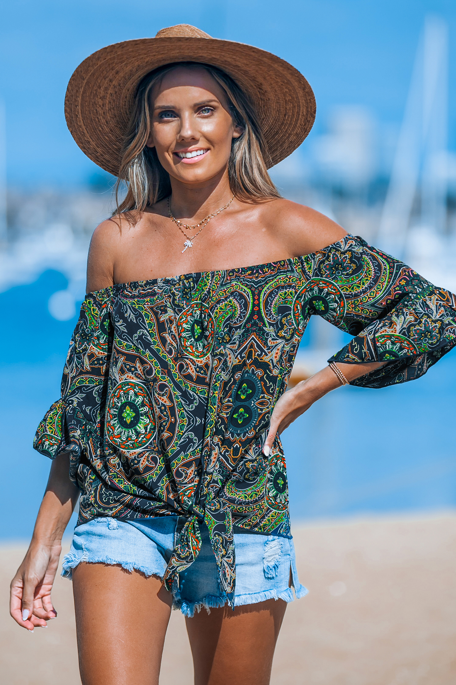 Blouse avec taille à nouer et épaules dénudées paisley