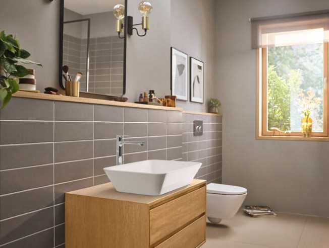 Hansgrohe Rebris E wastafelkraan 240 waterbesparend met CoolStart en met synthetische afvoer chroom