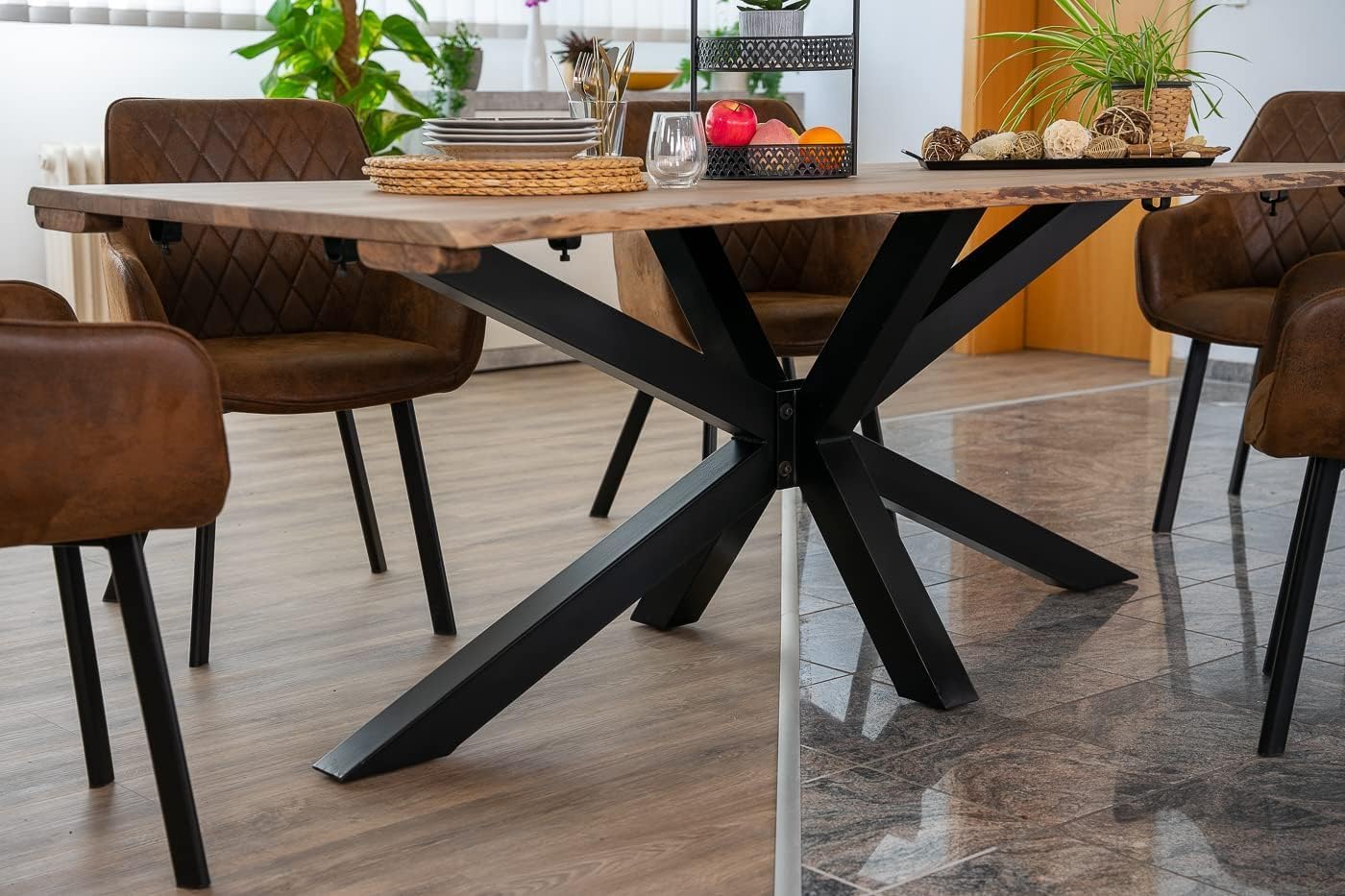 SAM Baumkantentisch 160 (260) x 90 cm Jannik, Akazienholz massiv & stonefarben, Esstisch inkl. 2 Ansteckplatten 50 x 90 cm, echte Baumkante, Spider-Metallgestell in Schwarz
