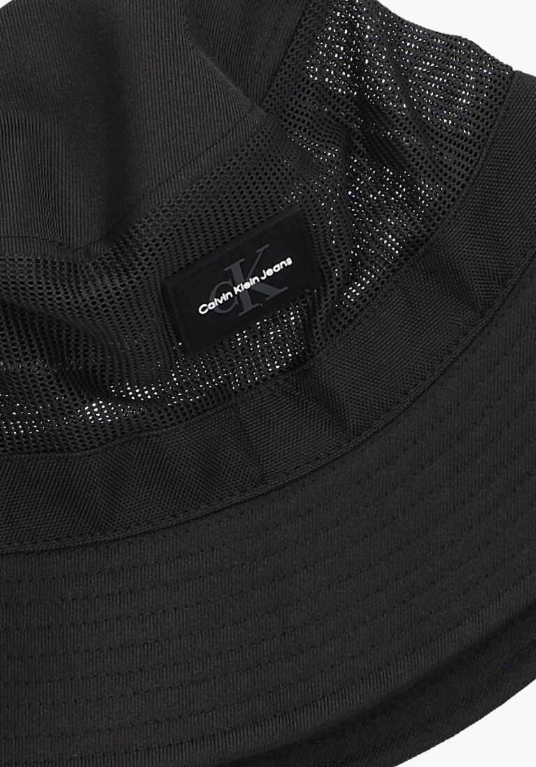 CALVIN KLEIN zwarte calvin klein hoed sport essentials bucket hat