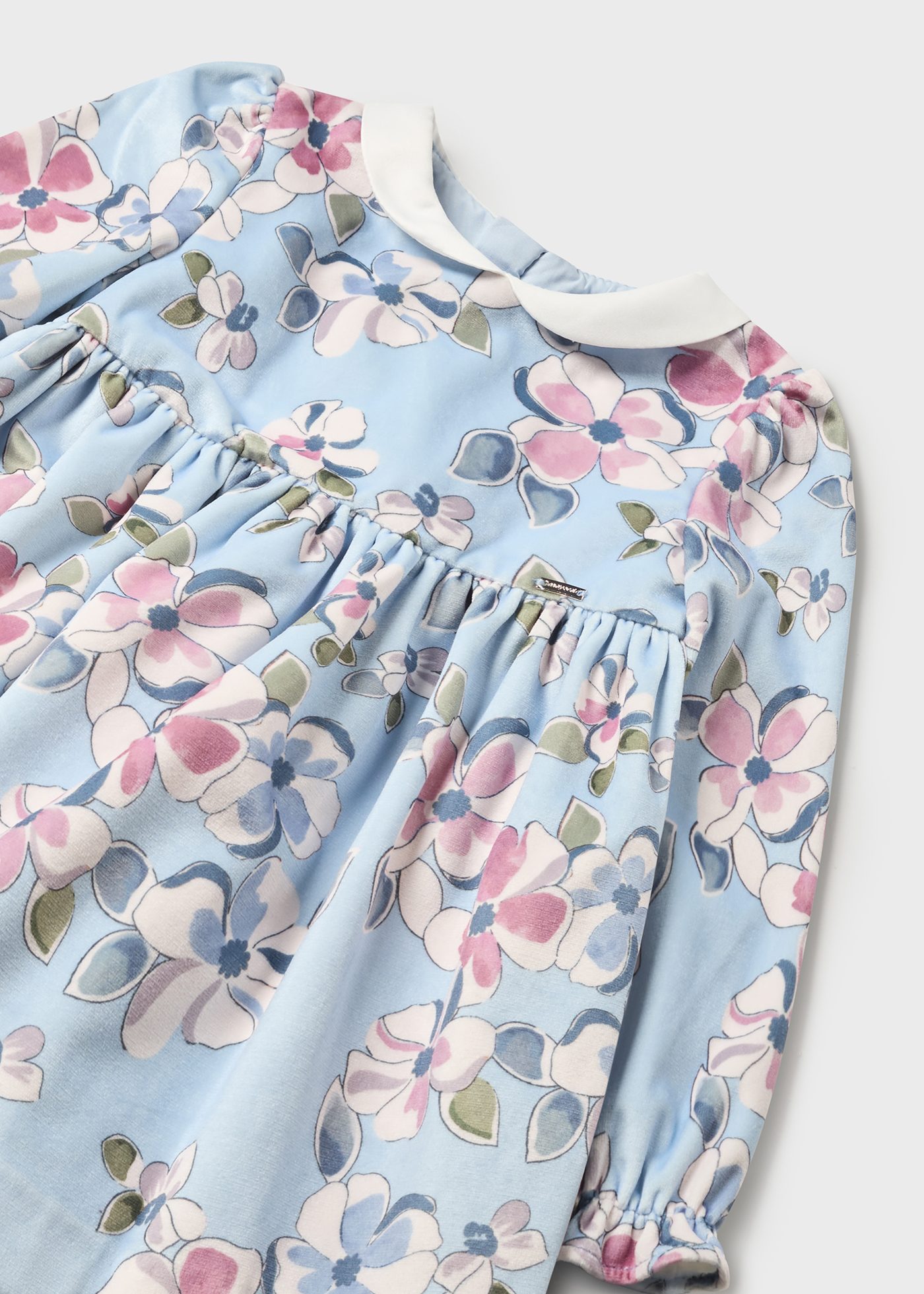 Vestido de veludo para bebê