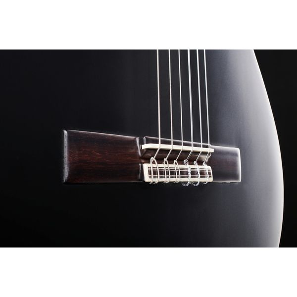 Alhambra Black Satin CW EZ incl.Gig Bag