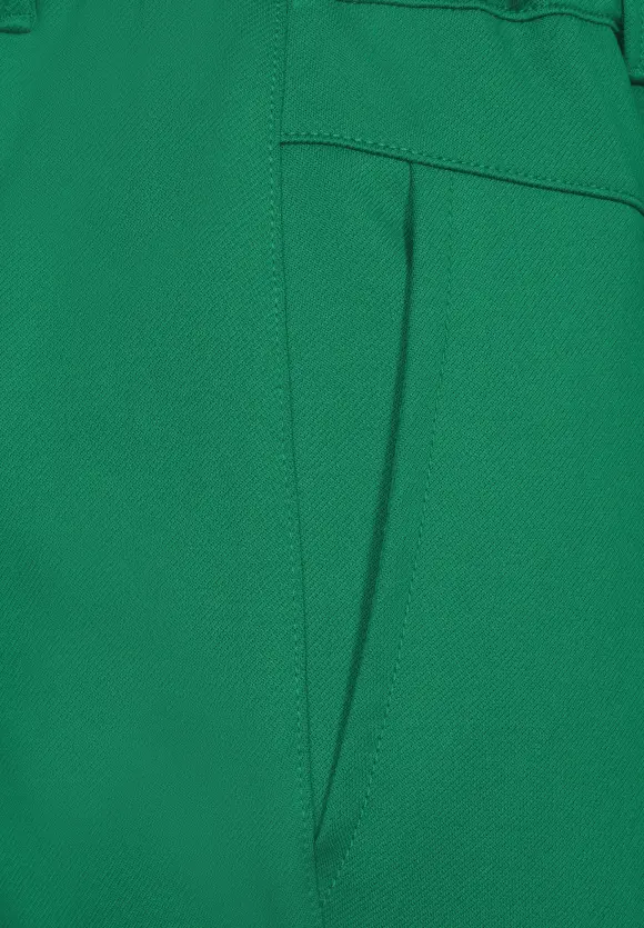 Loose Fit Paperbag Hose - fresh spring green
