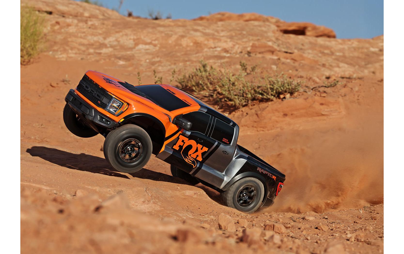 Ford Raptor R 4 x 4 Ultimate ARTR, 1:10 - Grau / Schwarz<br>Detailgetreues Offroad-Scale-Modell mit leistungsstarkem Brushless-Antrieb für ultimative Action