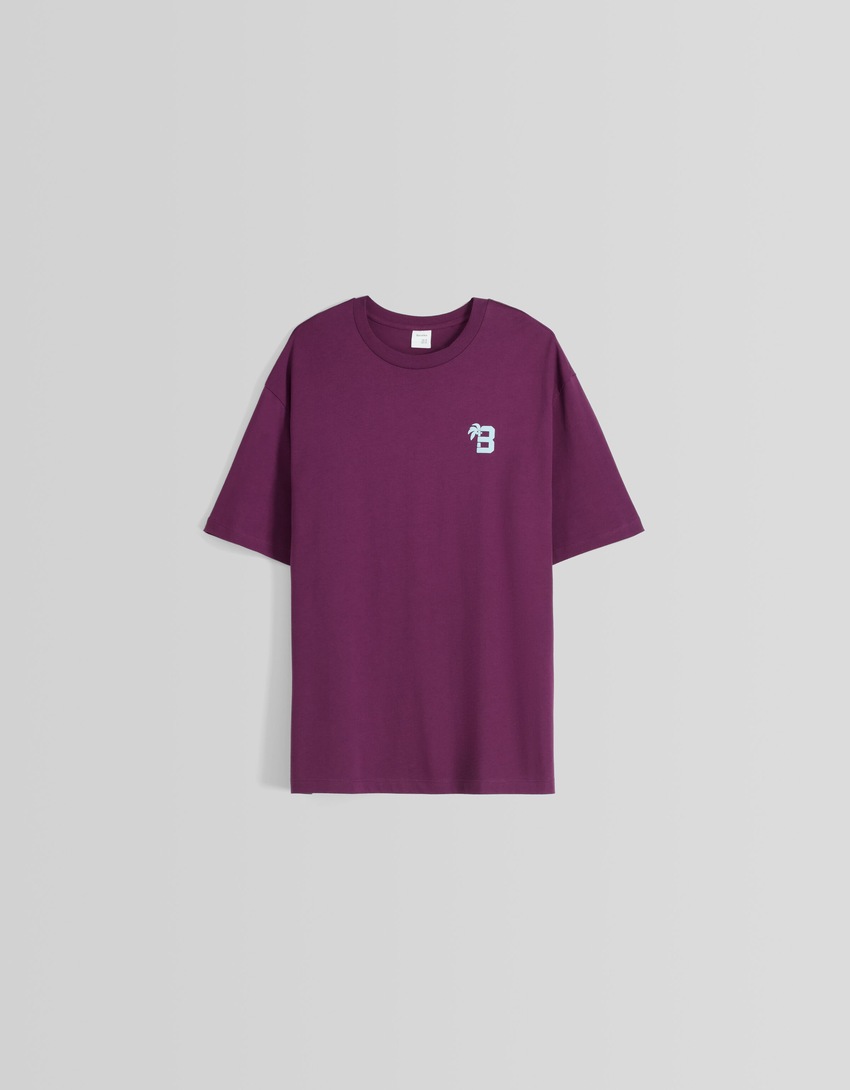 Camiseta de manga curta com estampa e modelagem quadrada