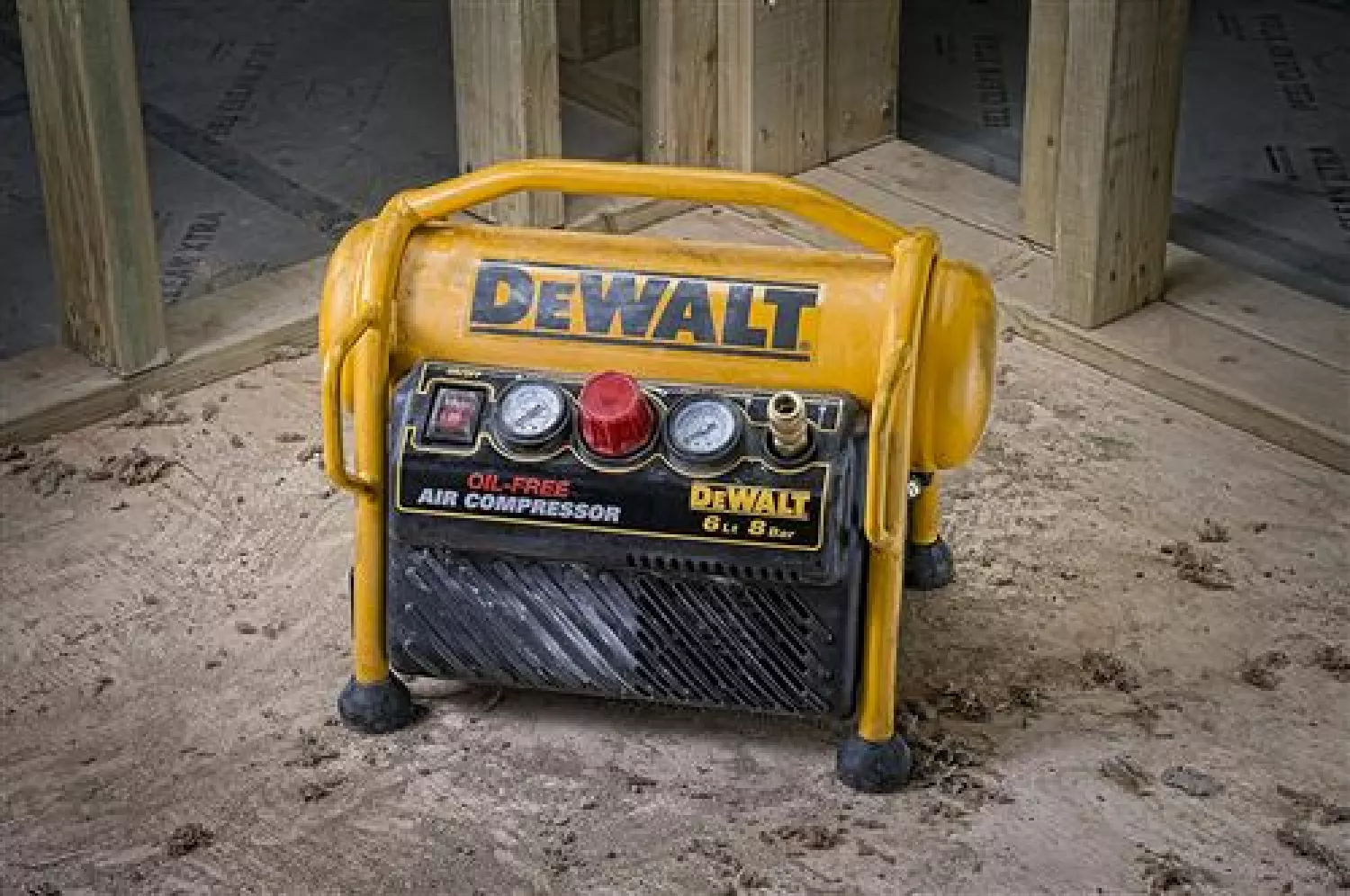 DeWalt DPC6MRC Draagbare compressor - 6L - 8 bar - Euro